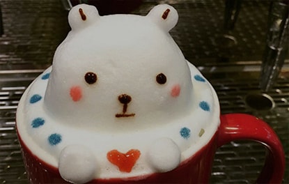 sur instagram, le café latte s'affiche en 3d